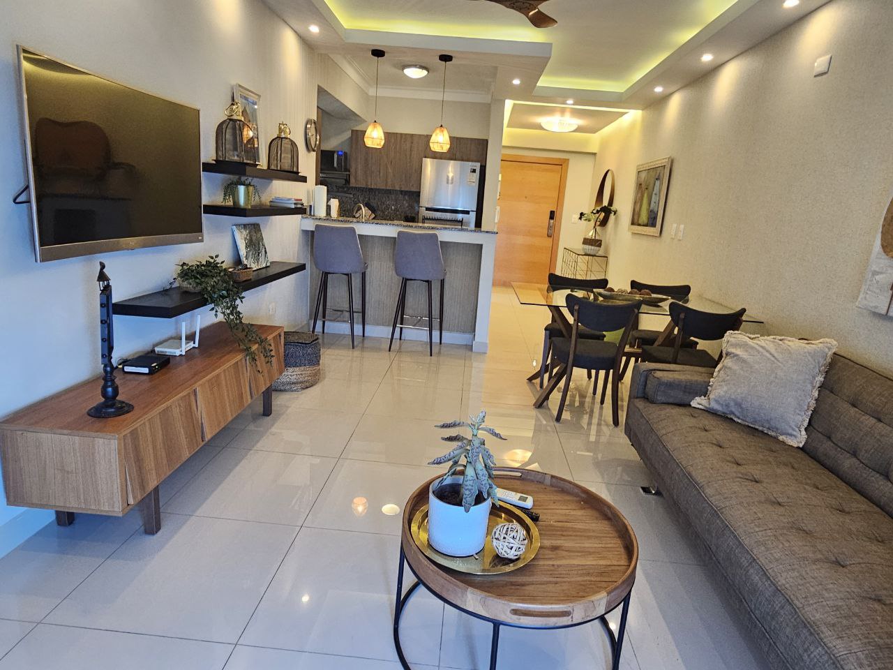 Apartamento en venta amueblado de una habitación en el Ensanche Naco Foto 7312437-2.jpg