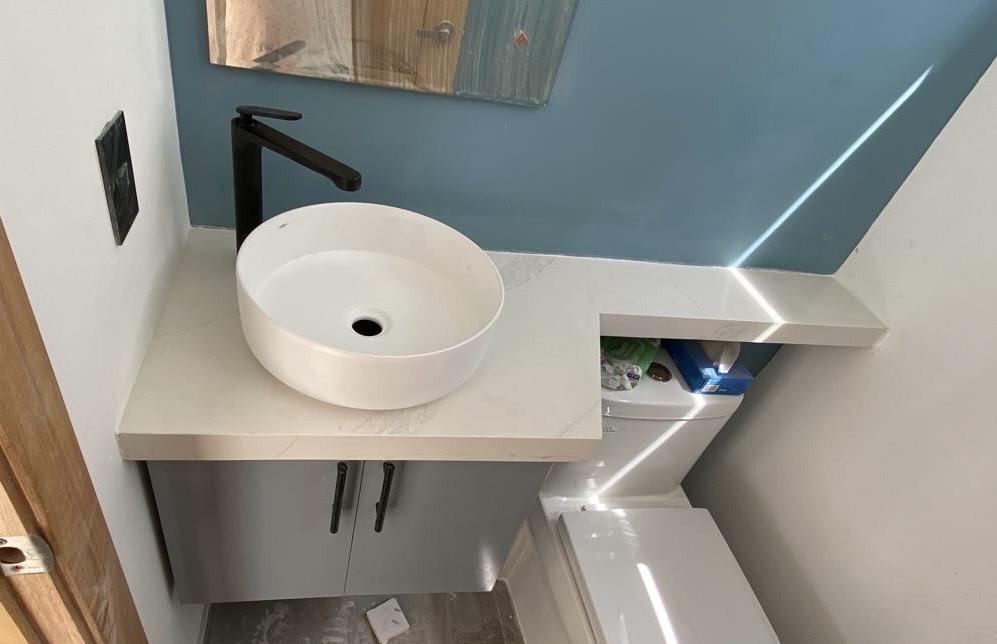 Topes de Cocina escaleras baños pasa manos y más  Foto 7312755-6.jpg