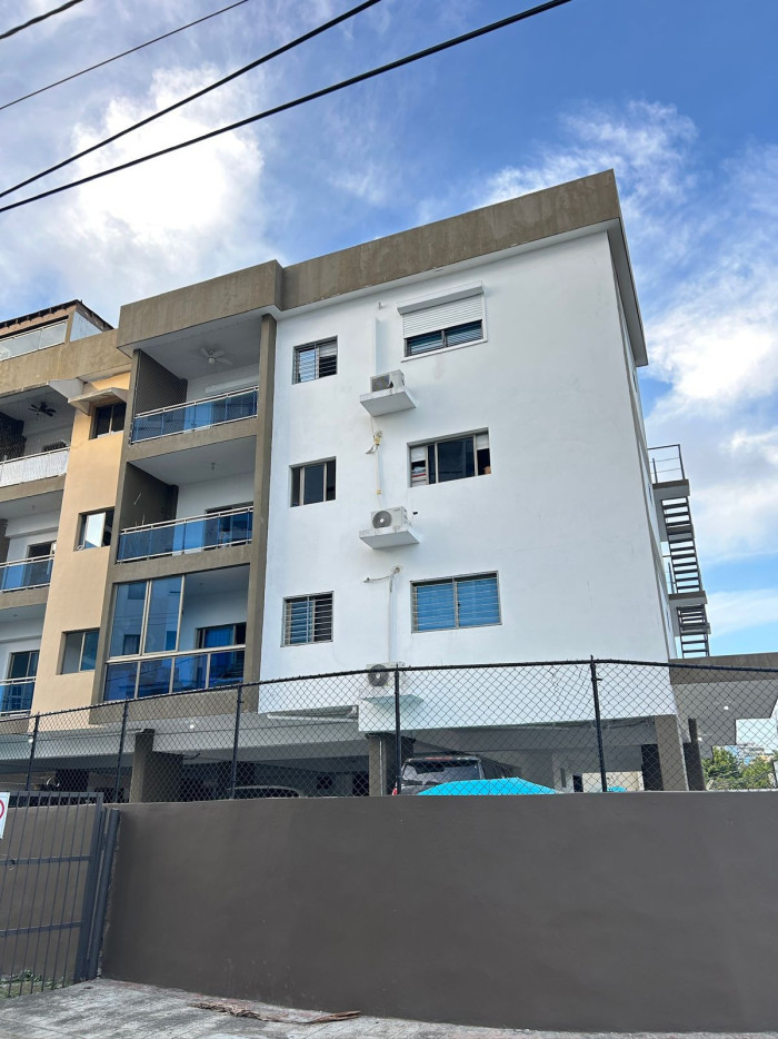 Apartamento en venta y alquiler en Julieta Morales Foto 7312761-6.jpg