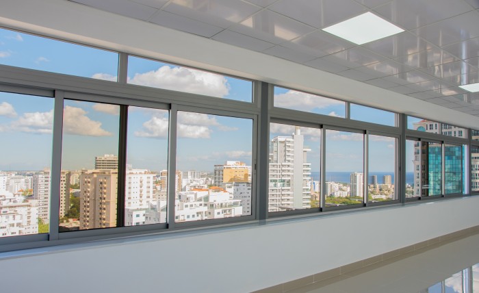 EXCLUSIVO LOCAL CORPORATIVO EN VENTA O RENTA  SANTO DOMINGO Foto 7312835-1.jpg