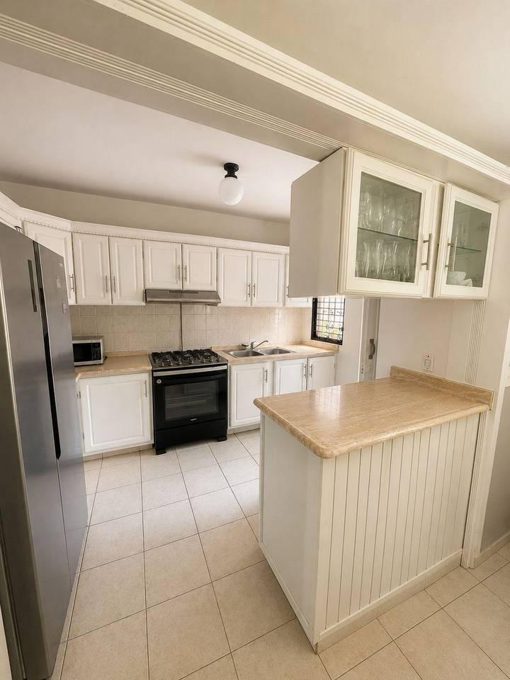 Apartamento en Venta en Alma Rosa I – Santo Domingo Este Foto 7312941-3.jpg