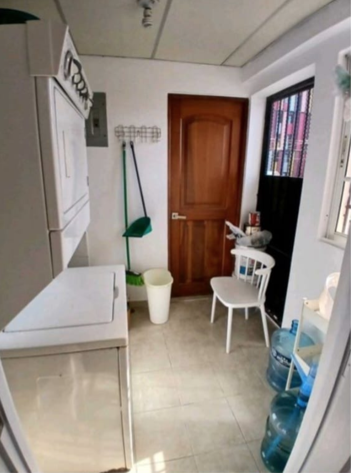 Amplio Apartamento en Venta en Evaristo Morales  US289000 Foto 7313084-7.jpg
