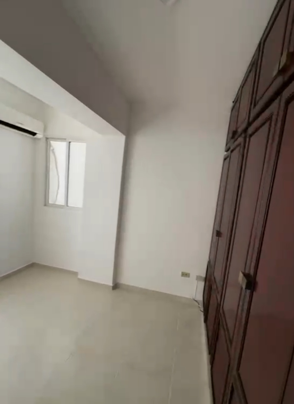 Amplio Apartamento en Venta en Evaristo Morales  132 m  US225000 Foto 7313085-2.jpg