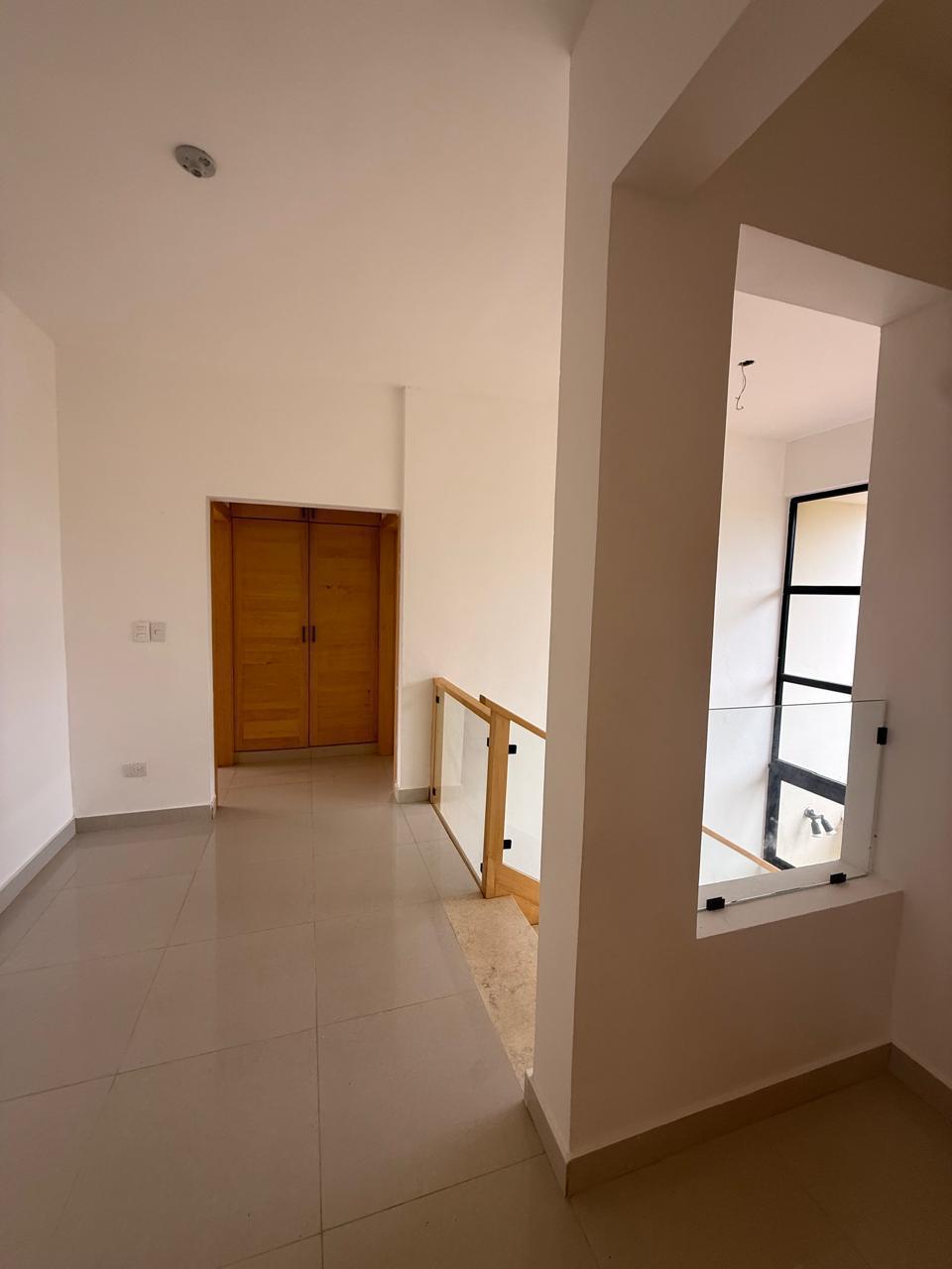 Villa de 4 Habitaciones en Venta en Juan Dolió.  Foto 7313134-2.jpg