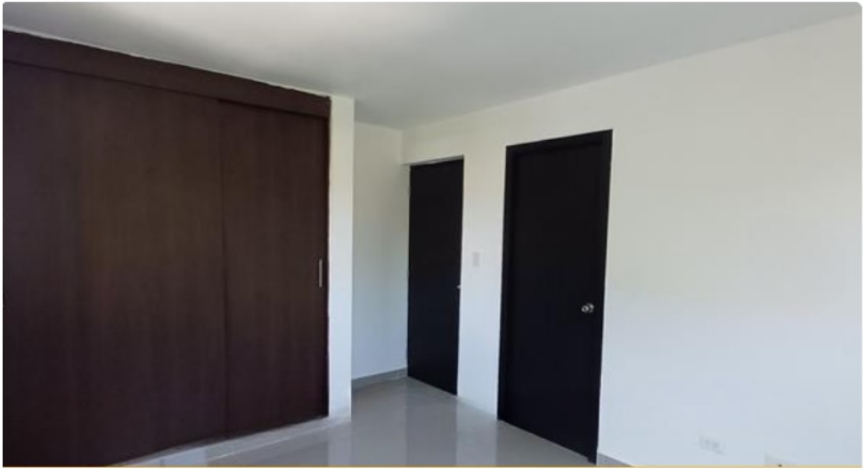 Apartamento de 3 habitaciones ubicado en la Av. Charles de Gaulle Sant Foto 7313205-4.jpg