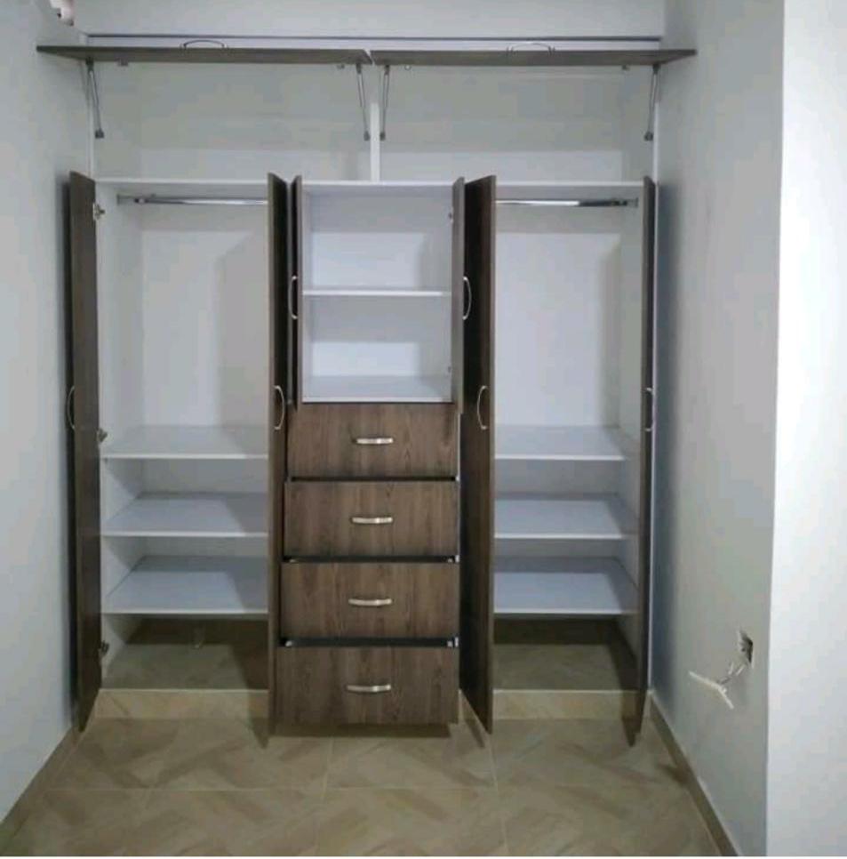 Fabricacion de closet a la medida en melamina  Foto 7313449-2.jpg