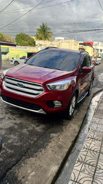 vendo ford escape 2018 motor 1.5 ecoboost super economica cero fallo  Foto 7313572-1.jpg