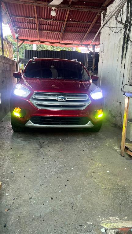 vendo ford escape 2018 motor 1.5 ecoboost super economica cero fallo  Foto 7313572-7.jpg