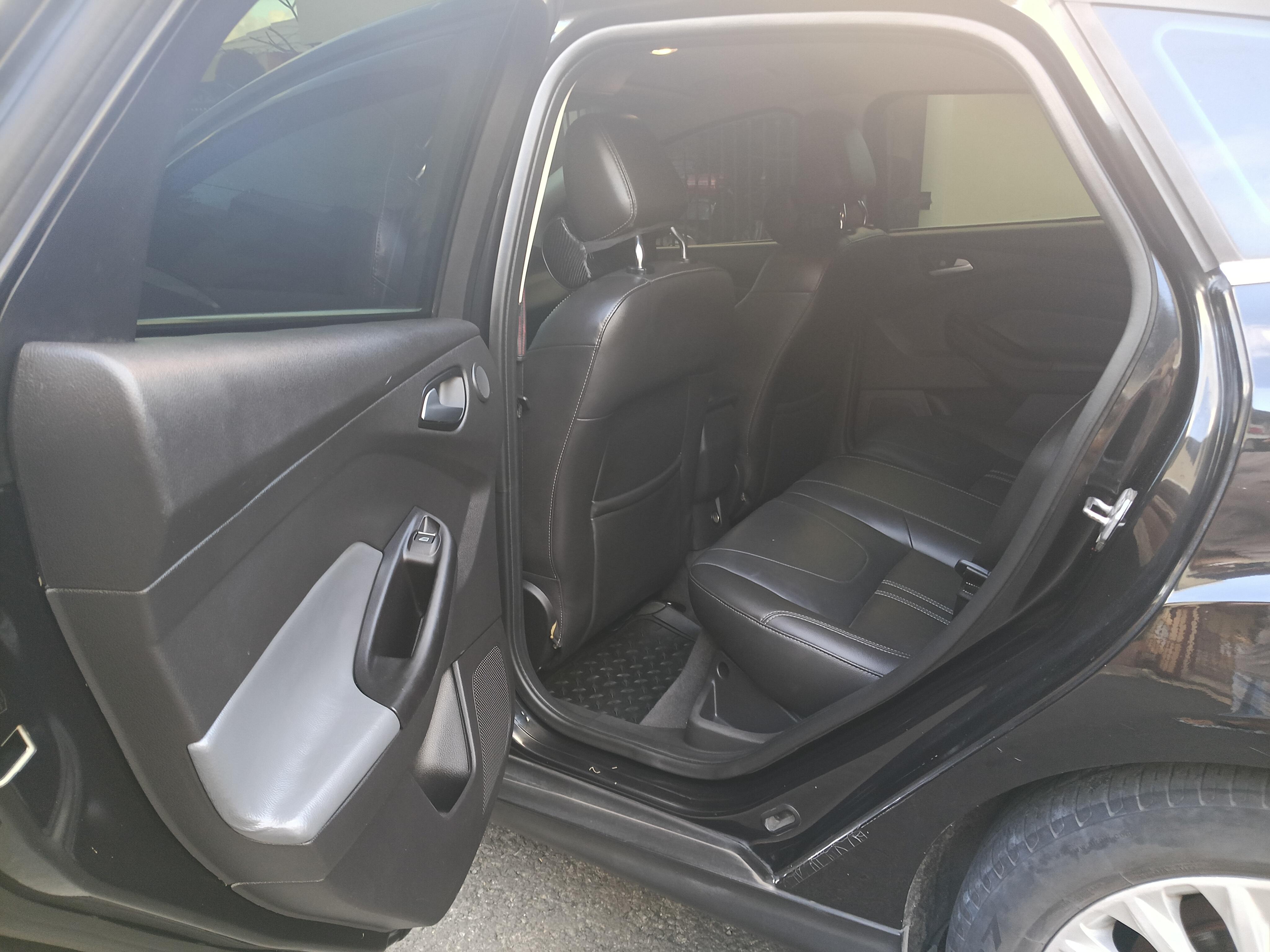 Ford Focus Titanium 12  Foto 7313577-9.jpg