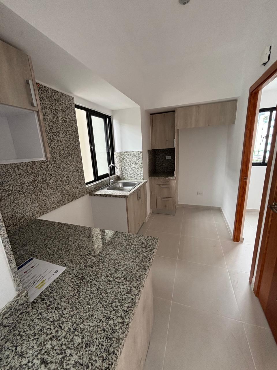 Alquiler de apartamento nuevo en el sector de Evaristo Morales Santo D Foto 7313632-1.jpg