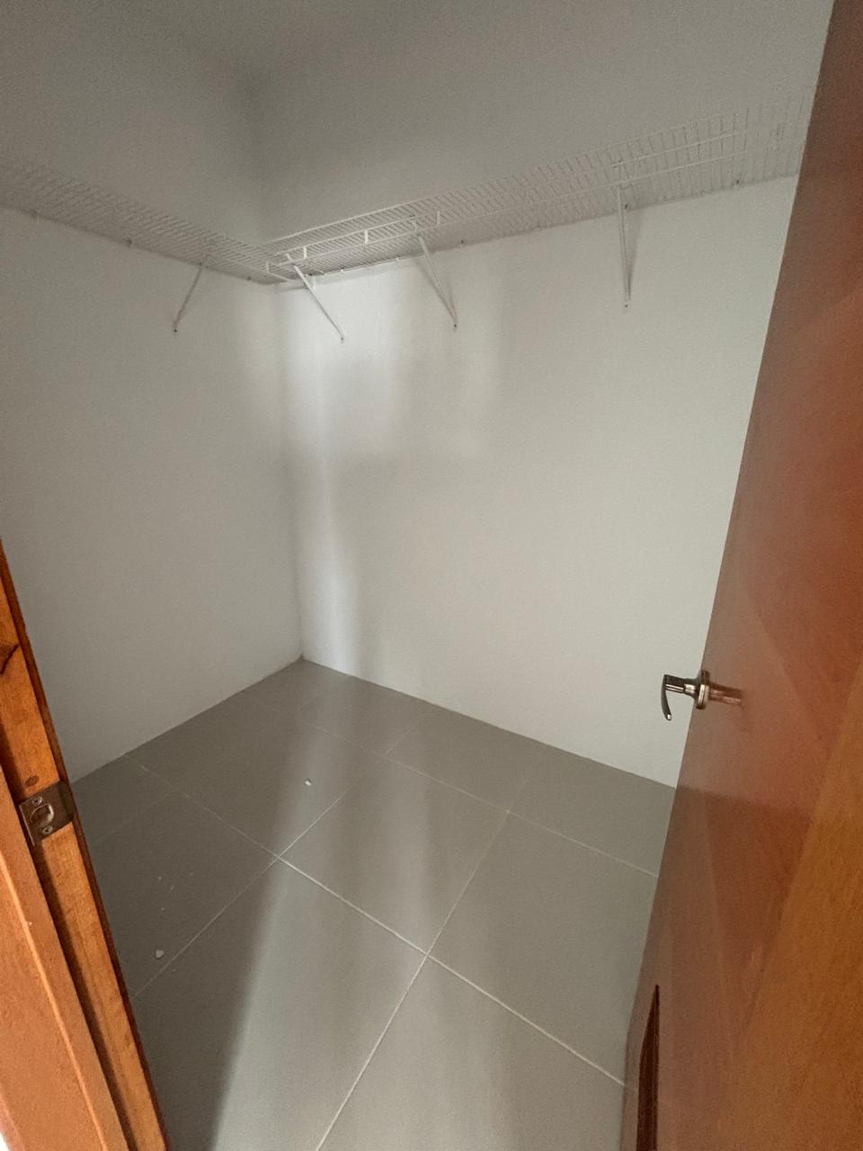 Alquiler de apartamento nuevo en el sector de Evaristo Morales Santo D Foto 7313632-7.jpg