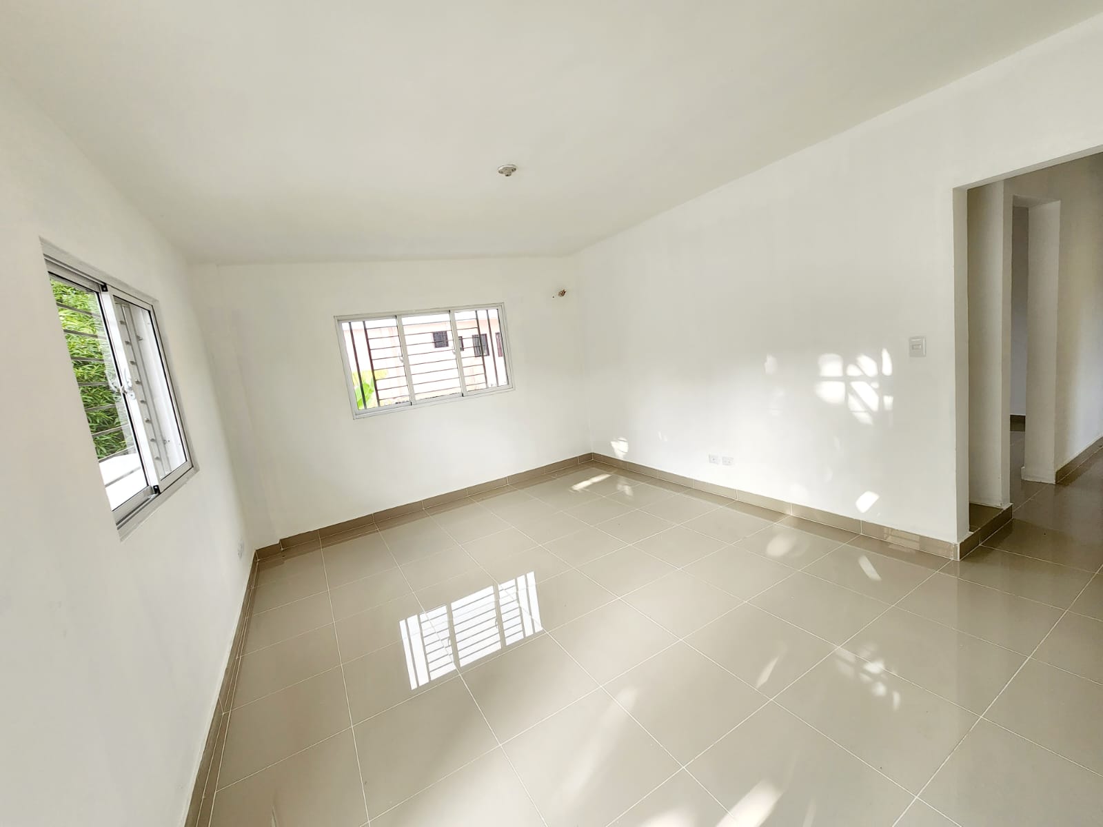 Casa en Alquiler – Segundo Nivel  Próximo a la Av. Independencia Km. 7 Foto 7313667-3.jpg