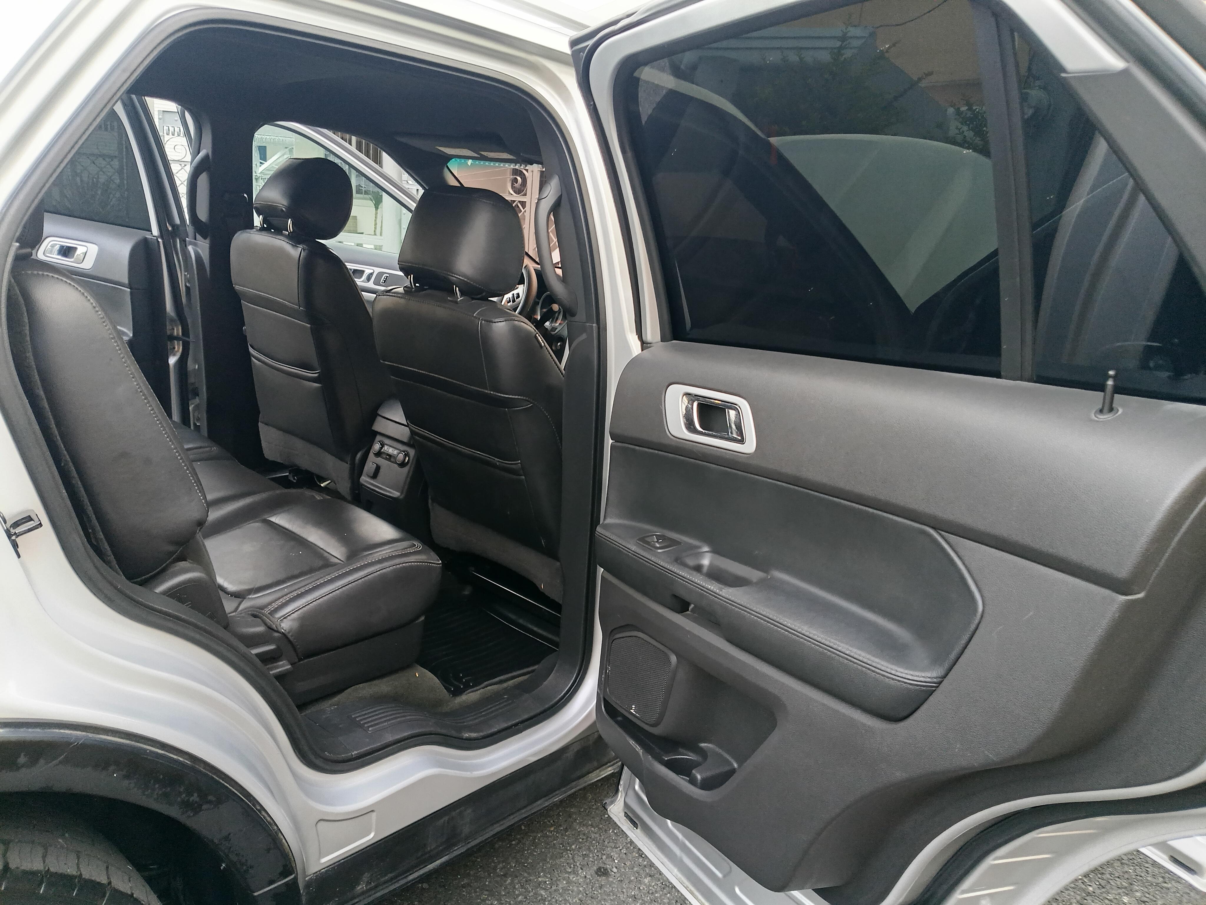 Ford Explorer XLT de la Casa 3 Filas de Asientos 14 Foto 7313675-11.jpg