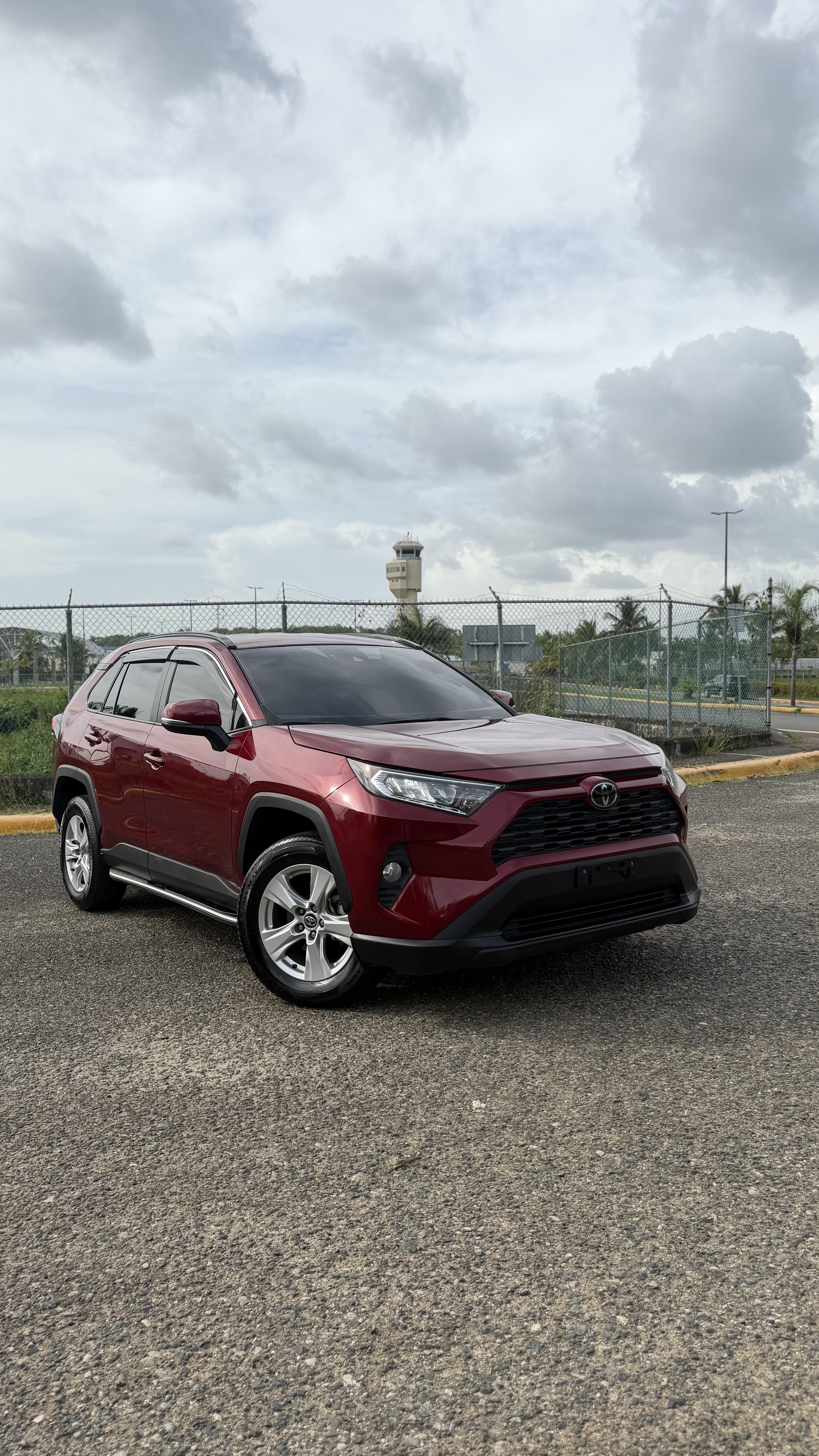 TOYOTA RAV4 2020 XLE FULL Foto 7313738-5.jpg
