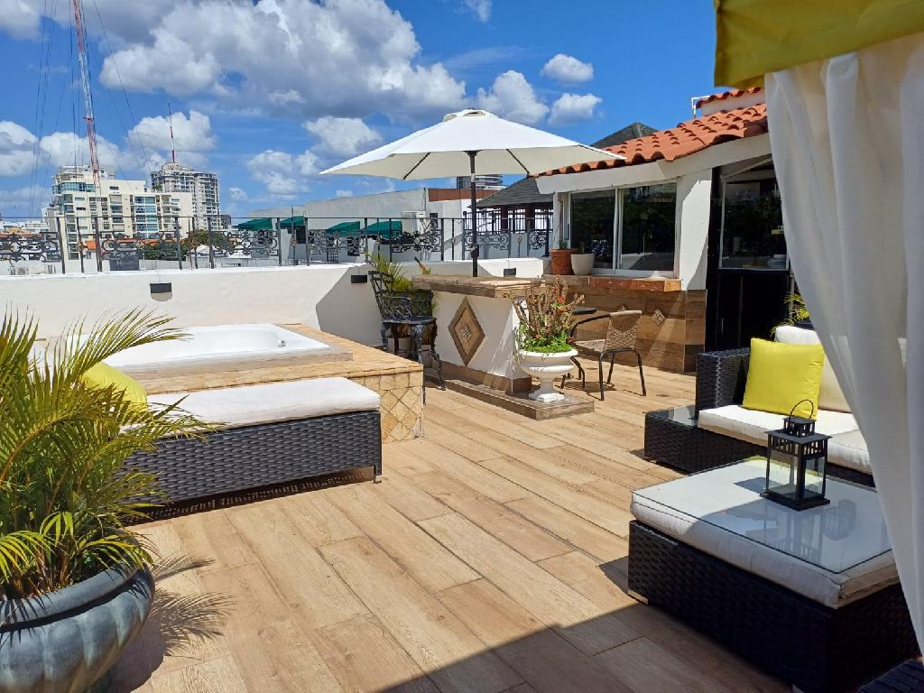 Alquiler de Estudio Amueblado en Bella Vista Santo Domingo Próximo a P Foto 7313889-4.jpg
