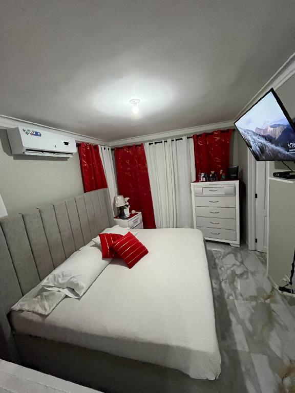 VENDO PENTHOUSE EN CIUDAD REAL II   160.80 METROS  4 PISO  3 HABITACIO Foto 7313957-1.jpg