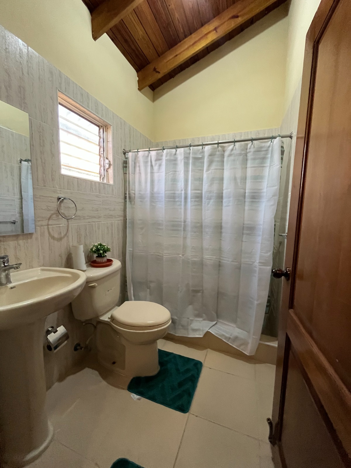 VENDO PENTHOUSE EN CIUDAD REAL II   160.80 METROS  4 PISO  3 HABITACIO Foto 7313957-5.jpg