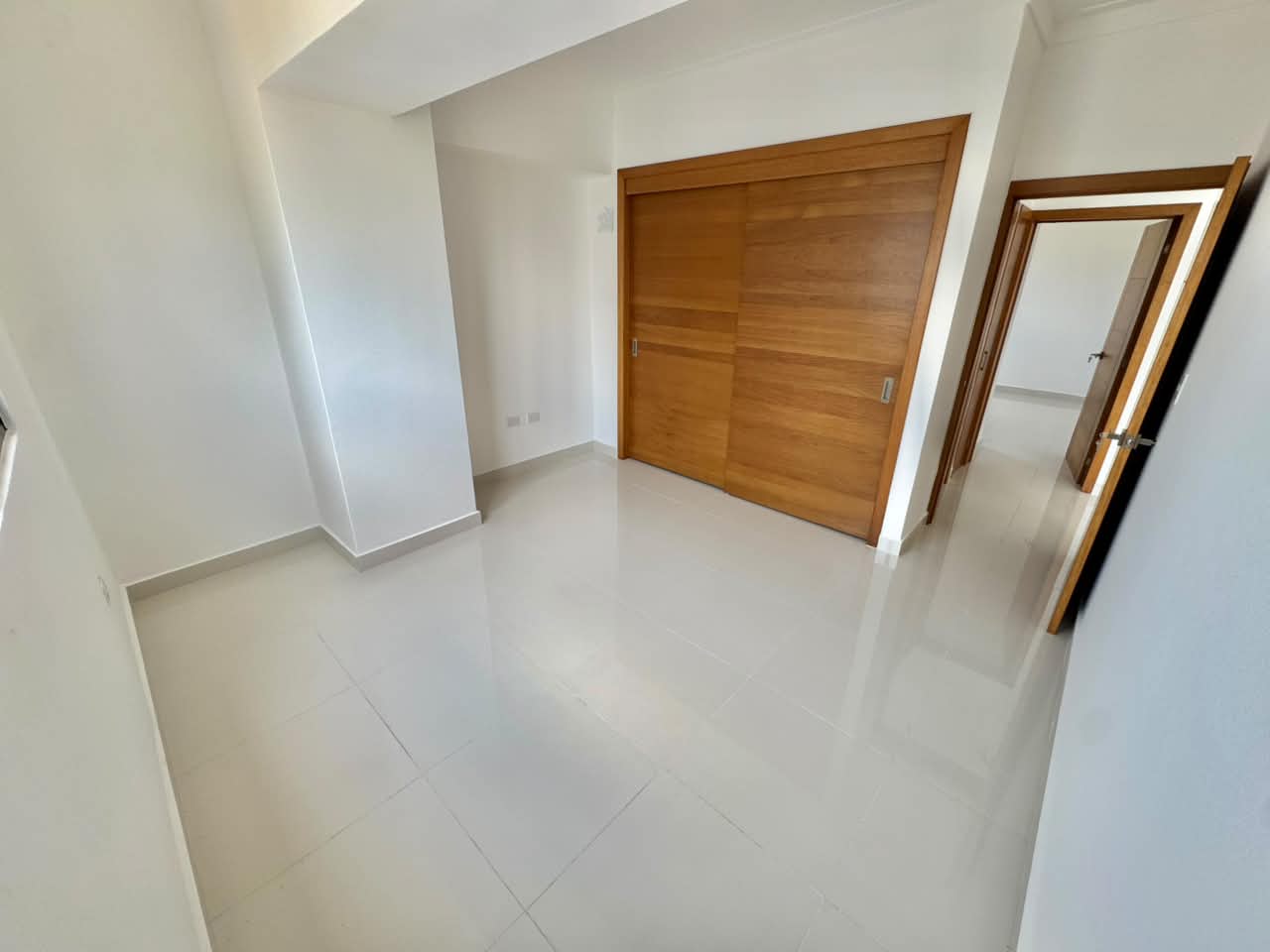 Apartamento Nuevo en Alquiler RENACIMIENTO USD 1000.00 Vacío USD 1150. Foto 7314010-13.jpg