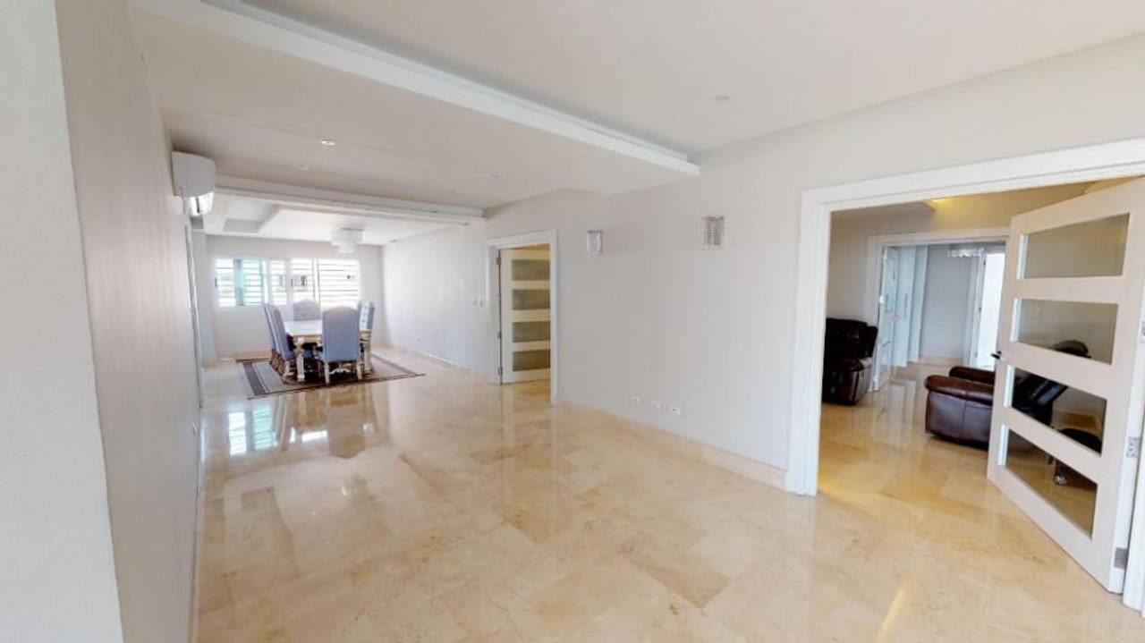 Ventas de apartamento con 4 habitaciones en el ensanche naco Foto 7314019-4.jpg