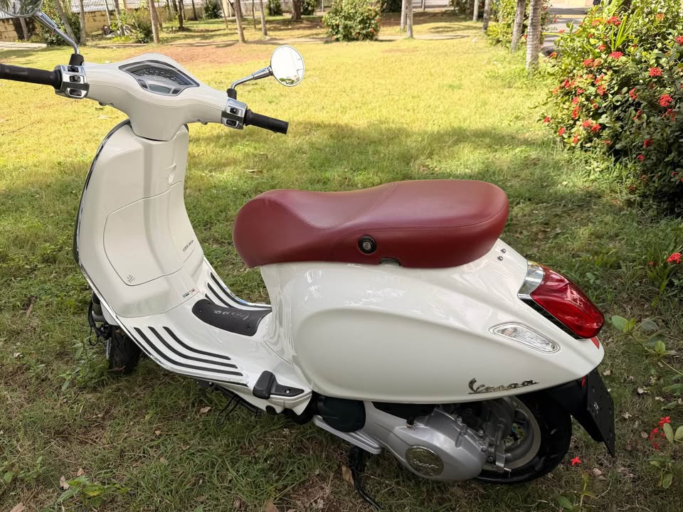 PASOLA VESPA 2022  RECIEN IMPORTADA  125 cc  NUEVAAAAA Foto 7314021-4.jpg