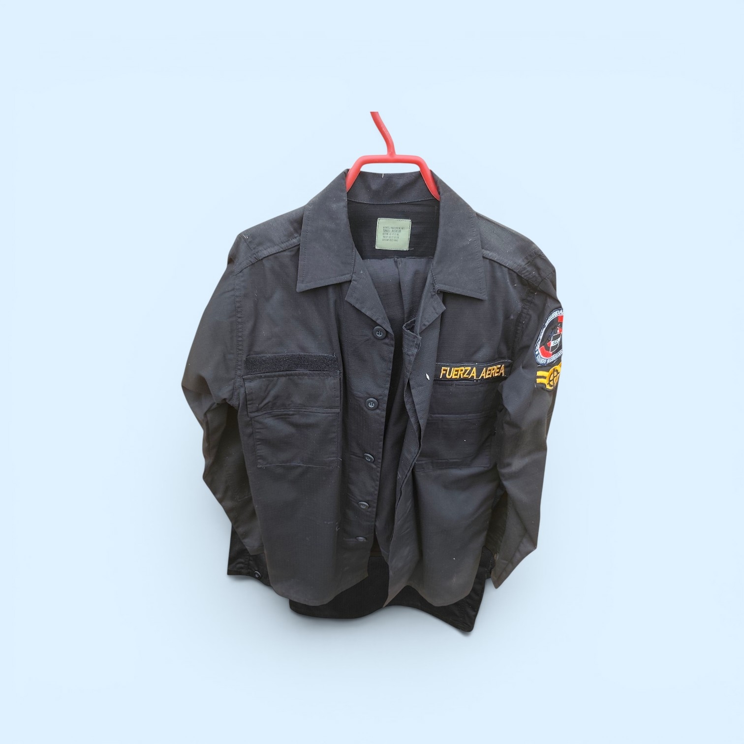 Vendo uniforme para policía dominical botas y más nuevo y usado Foto 7314044-7.jpg