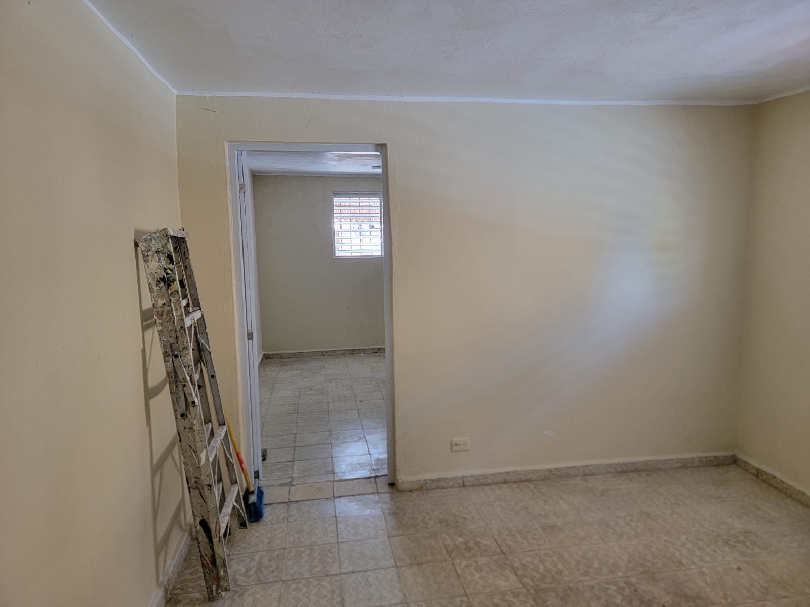 RENTO APARTAMENTO DE UNA HABITACION EN LA AV. SAN VICENTE DE PAUL STO. Foto 7314103-7.jpg