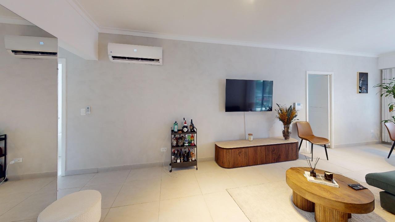 Apartamento en Venta en Gazcue – Av. Independencia próximo a calle Pas Foto 7314106-8.jpg