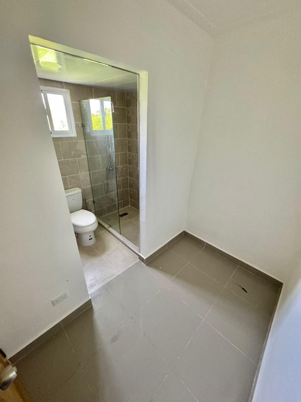 Apartamento Nuevo en Venta SAN ISIDRO RD5800000.00 Mantenimiento RD200 Foto 7314132-2.jpg