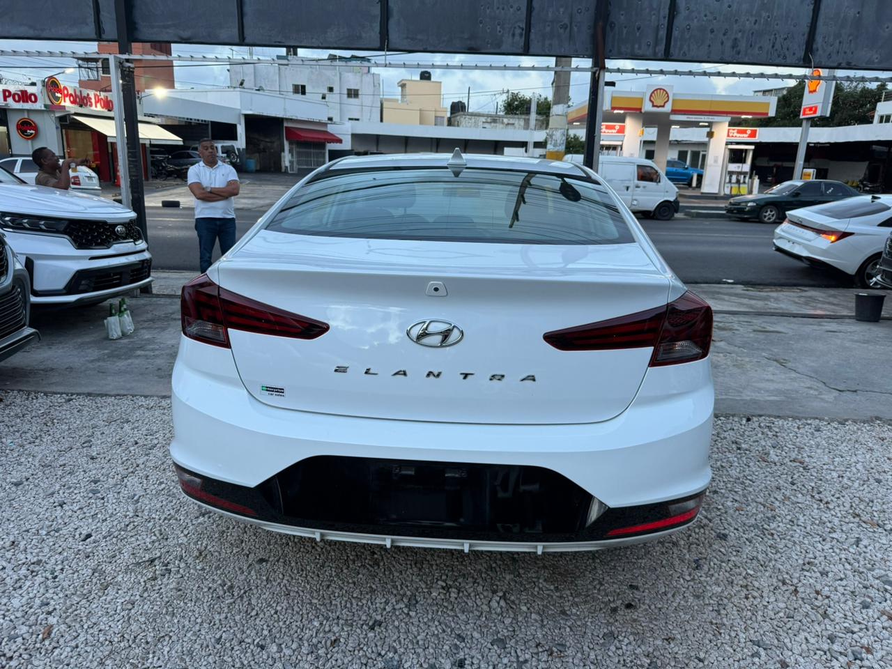 HYUNDAI ELANTRA LIMITED 2020 Foto 7314166-2.jpg