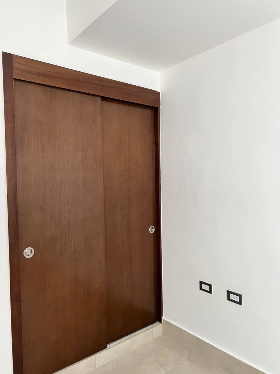 En venta de acogedor apartamento en Evaristo Morales Foto 7314200-14.jpg