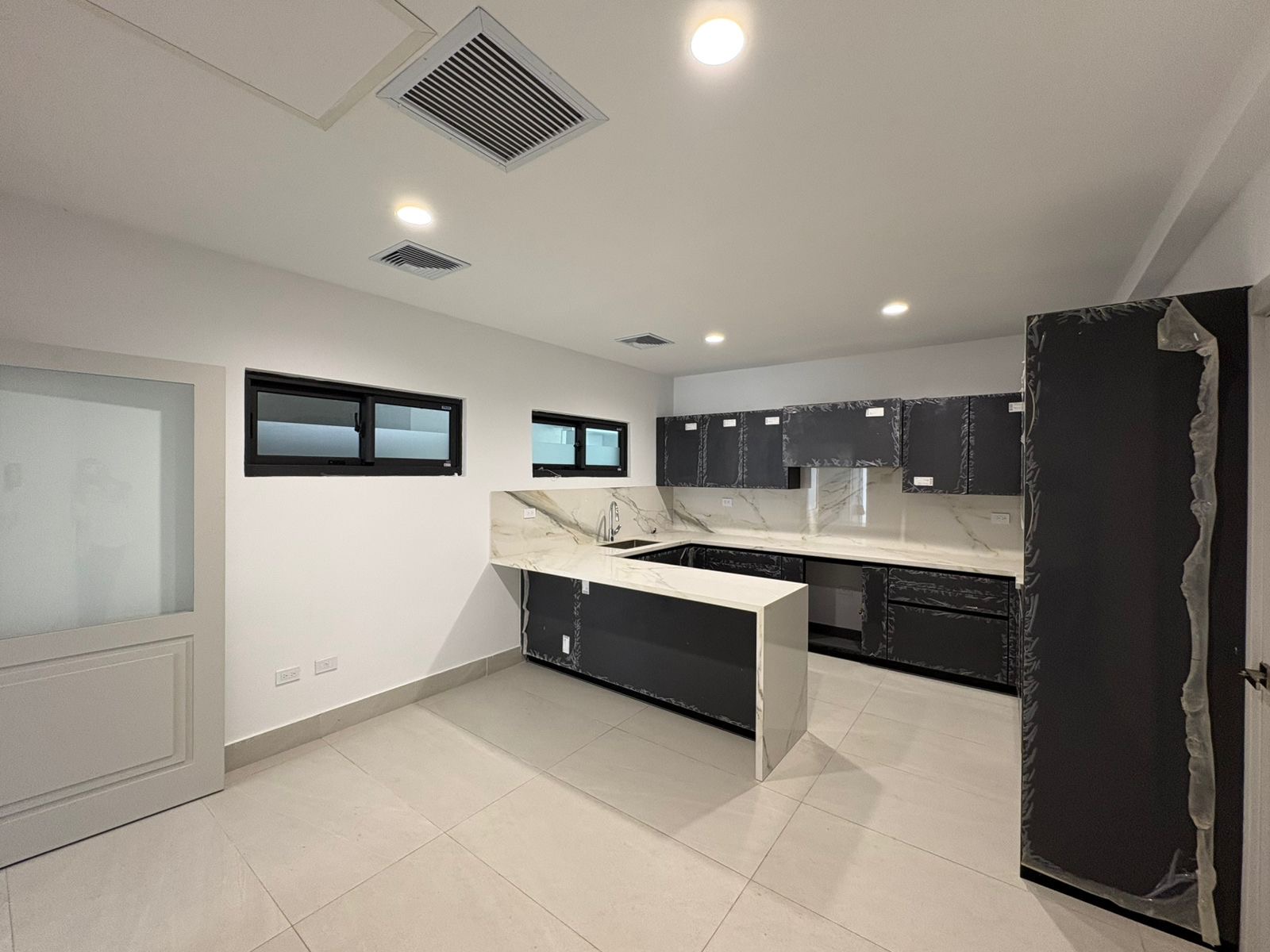 Paraíso vendo apartamento nuevo  Foto 7314204-5.jpg
