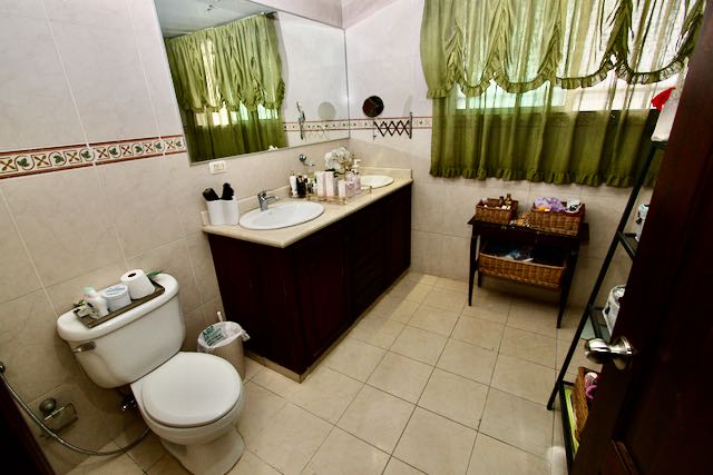VENDO PENTHOUSE EN NACO CON 5 PARQUEOS Foto 7314227-2.jpg