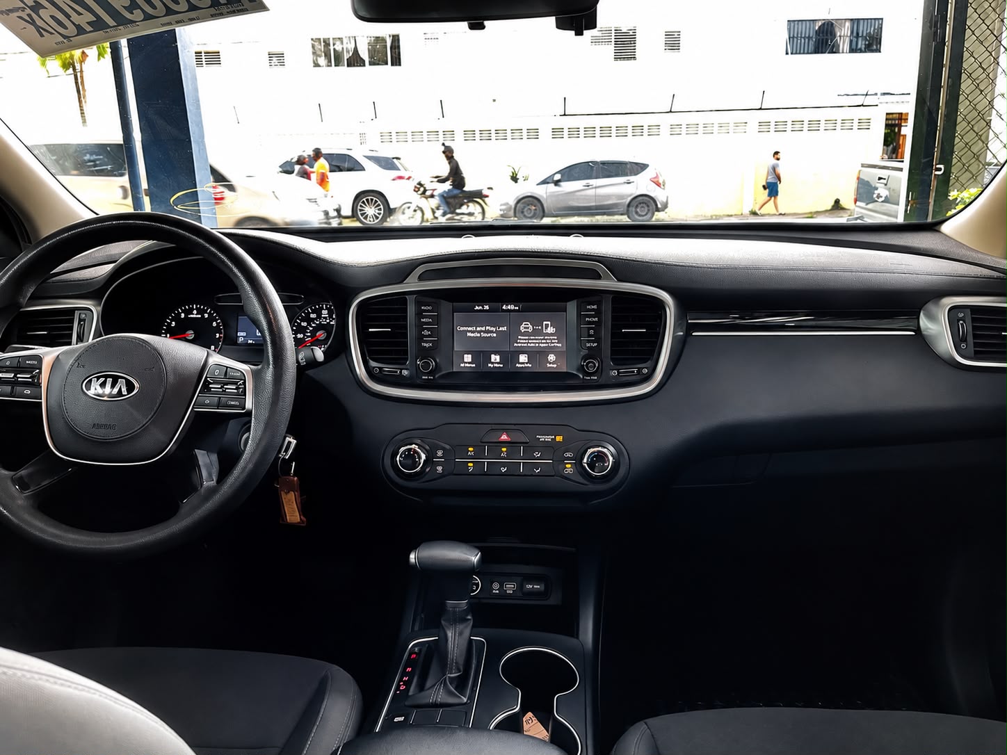KAI Sorento 2020 LX clean carfax!!! en Santo Domingo Este Foto 7314236-11.jpg