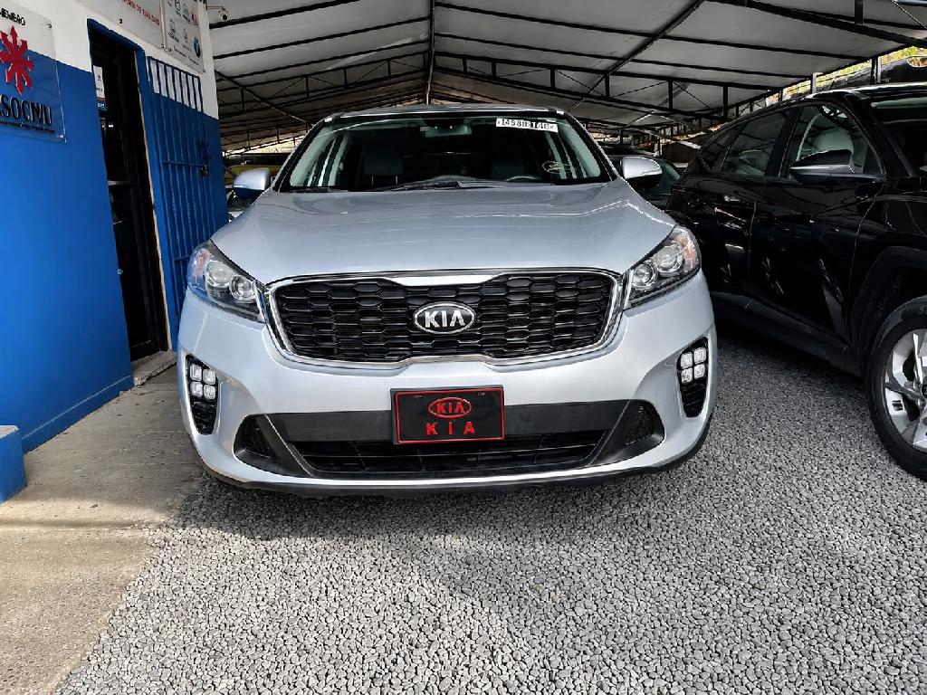 KAI Sorento 2020 LX clean carfax!!! en Santo Domingo Este Foto 7314236-15.jpg