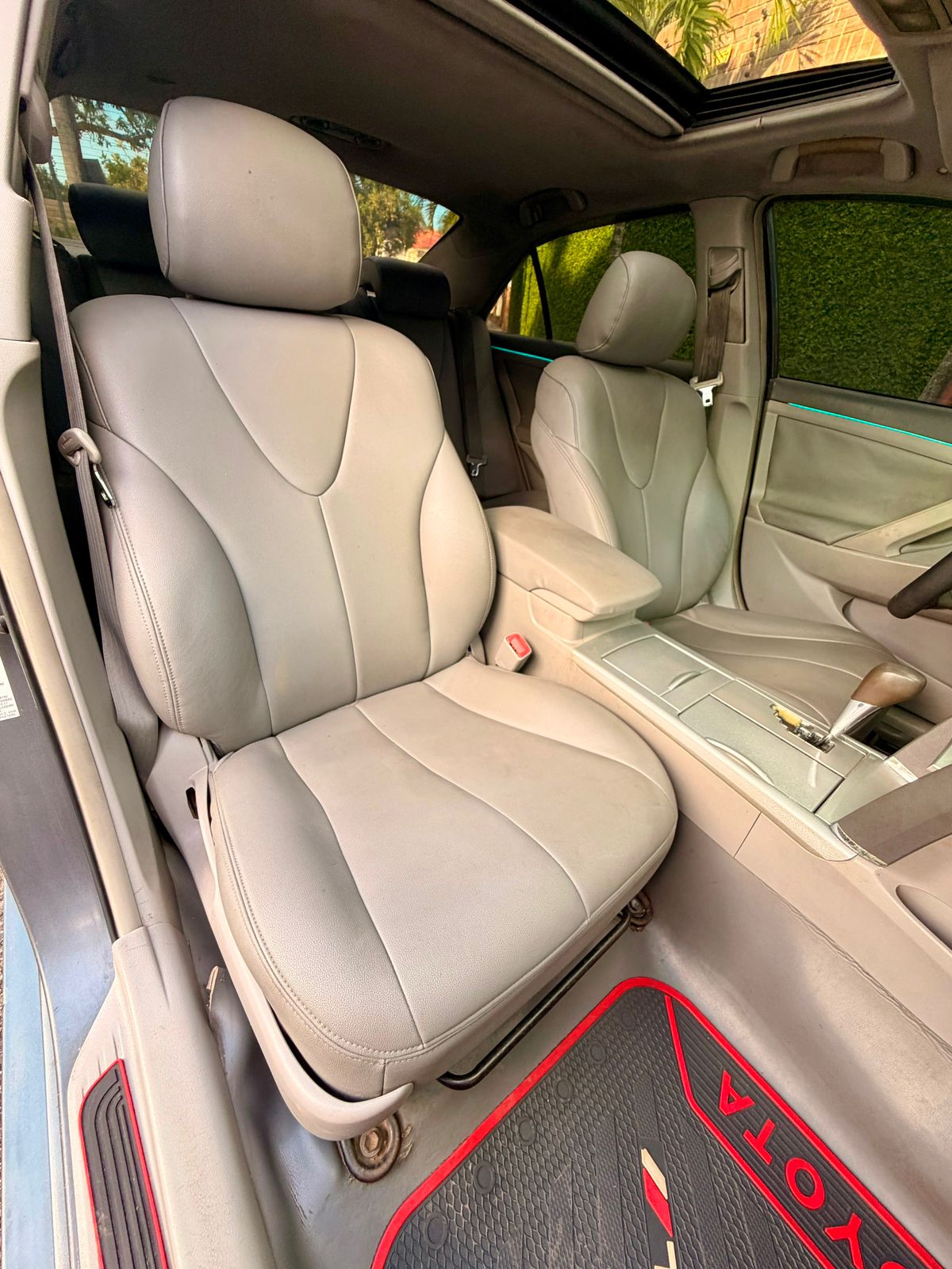 Toyota Camry le 2010  Foto 7314365-7.jpg