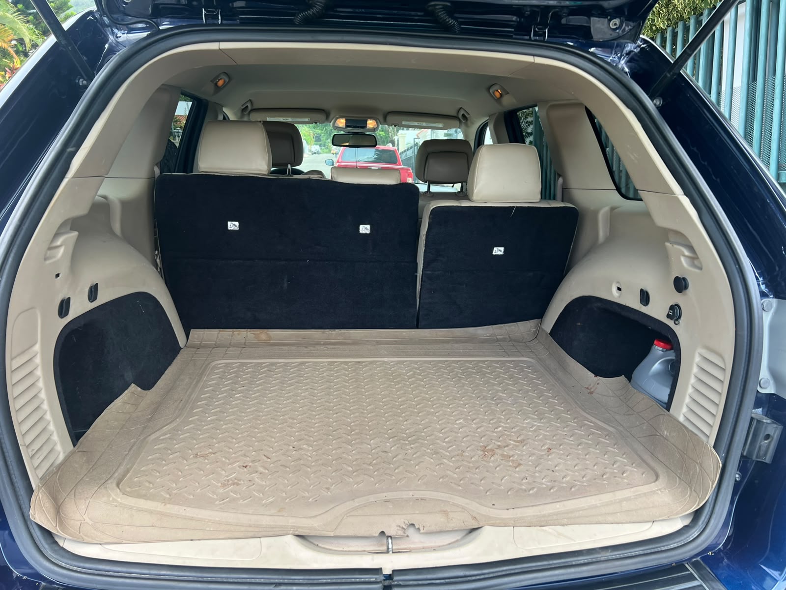 Jeep grand cherokee Laredo   2014  V6  4x4 en Puerto Plata Foto 7314497-9.jpg