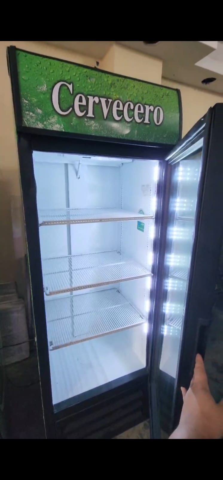 Refrigeradores FARCO para cerveza Renovados 1234 puertas Foto 7314525-4.jpg