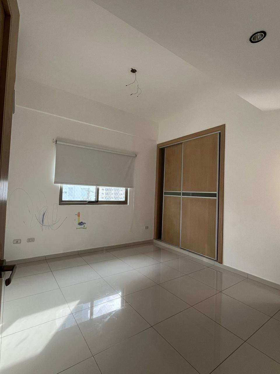 Apartamento en Venta en Evaristo Morales – 2 hab 2 parqueos   Foto 7314657-3.jpg