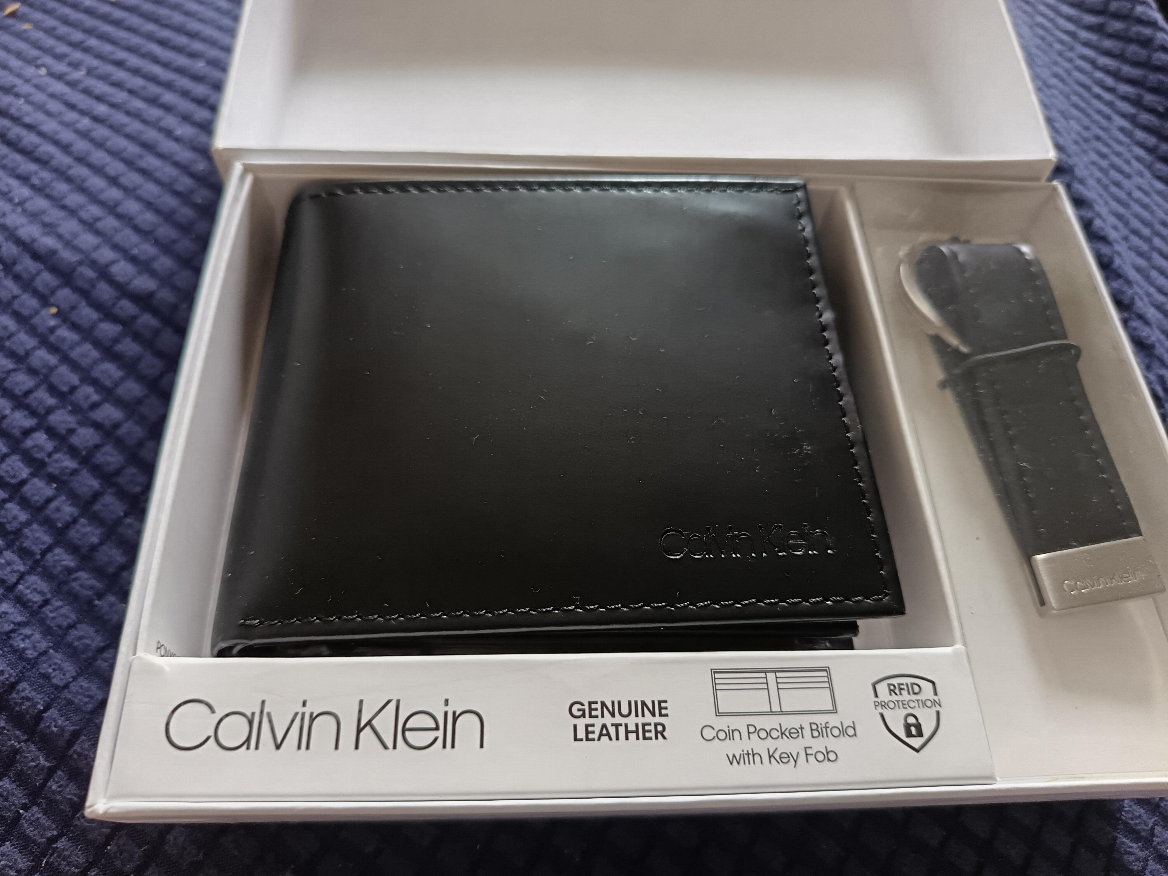 Cartera de hombre Calvin Klein Genuine Leather Nueva en su caja  Foto 7314687-2.jpg