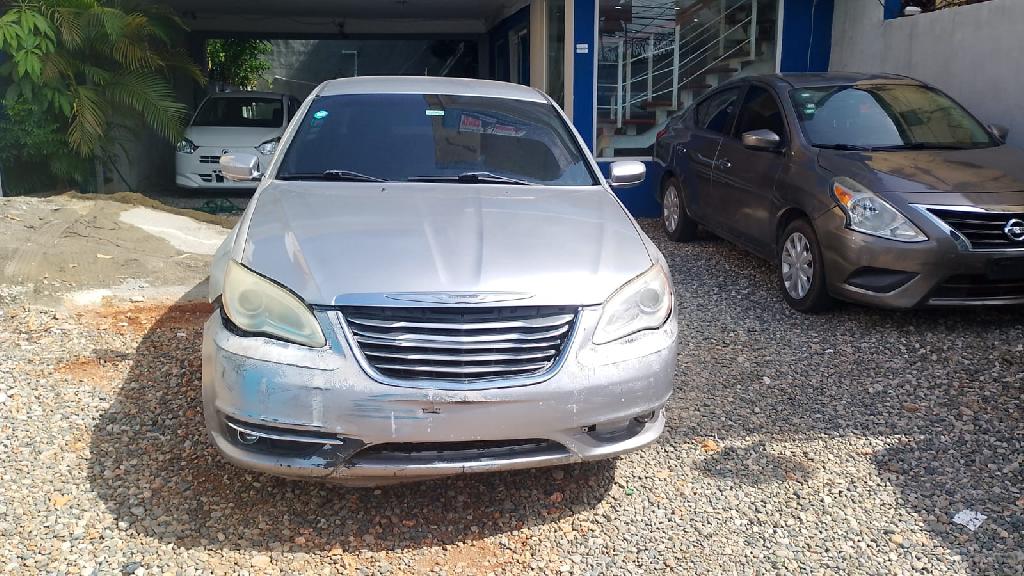 se vende chrysler 200 asi como esta  Foto 7314703-1.jpg