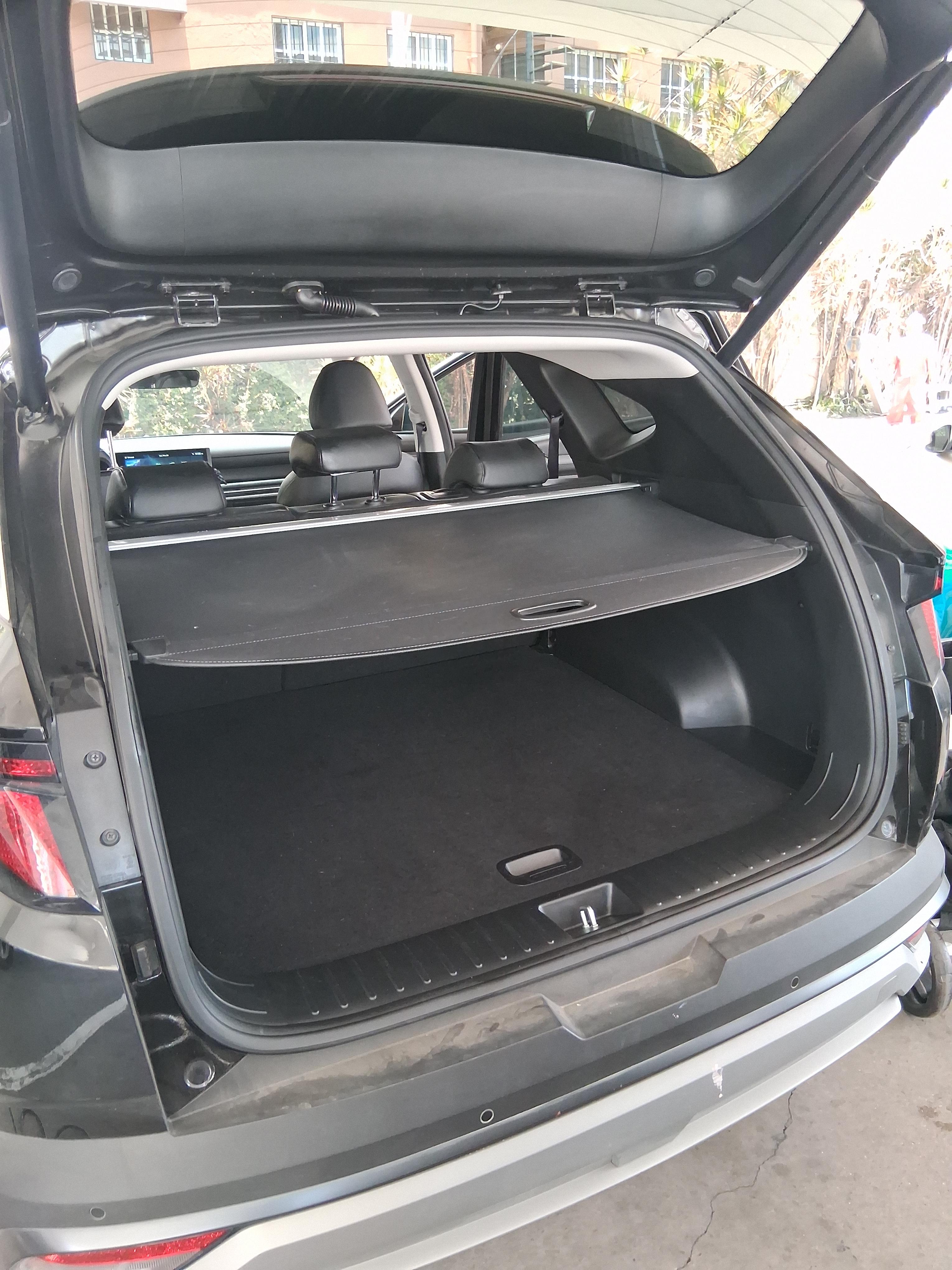 2025 Hyundai Tucson LIMITED  Foto 7314708-12.jpg