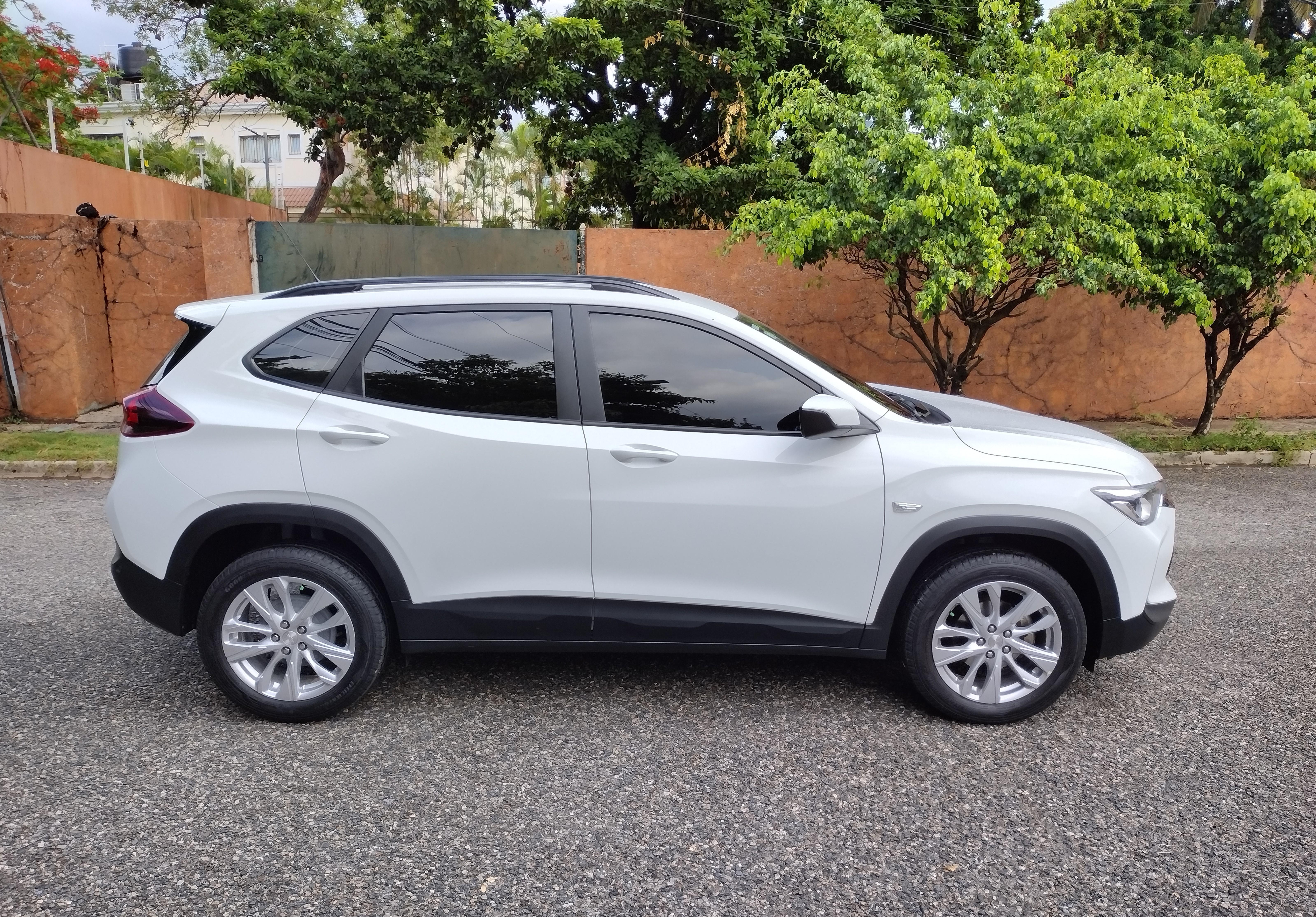 Chevrolet Tracker LT 2023 con 10.983 Km Foto 7314795-2.jpg