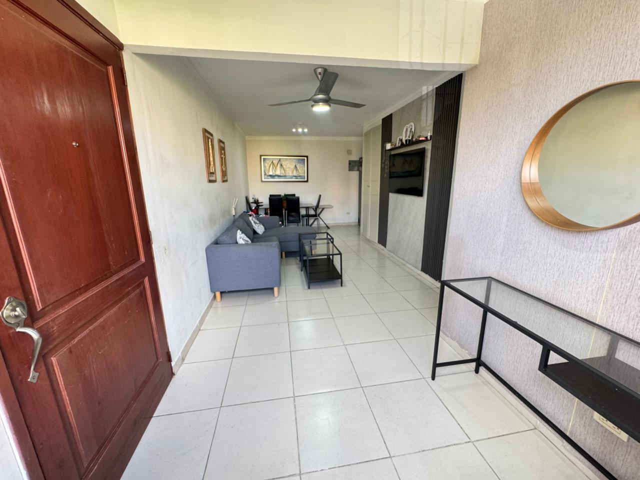 APARTAMENTO EN VENTA REMODELADO   ????RES. PABLO MELLA MORALES AUT. DU Foto 7314979-12.jpg