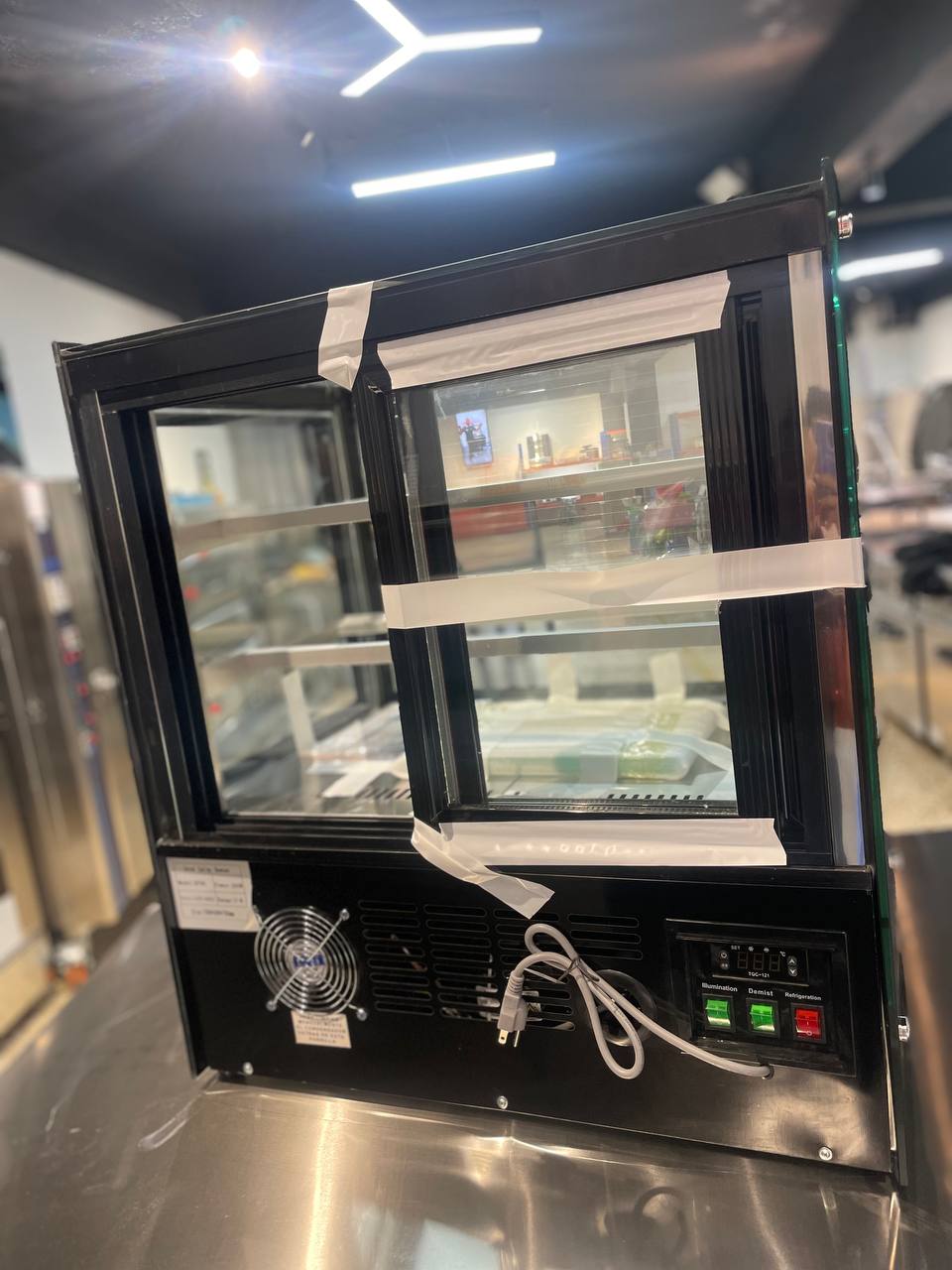 Vitrina exhibidora fria cuadrada para postres alimentos frios de 27 pu Foto 7315041-8.jpg