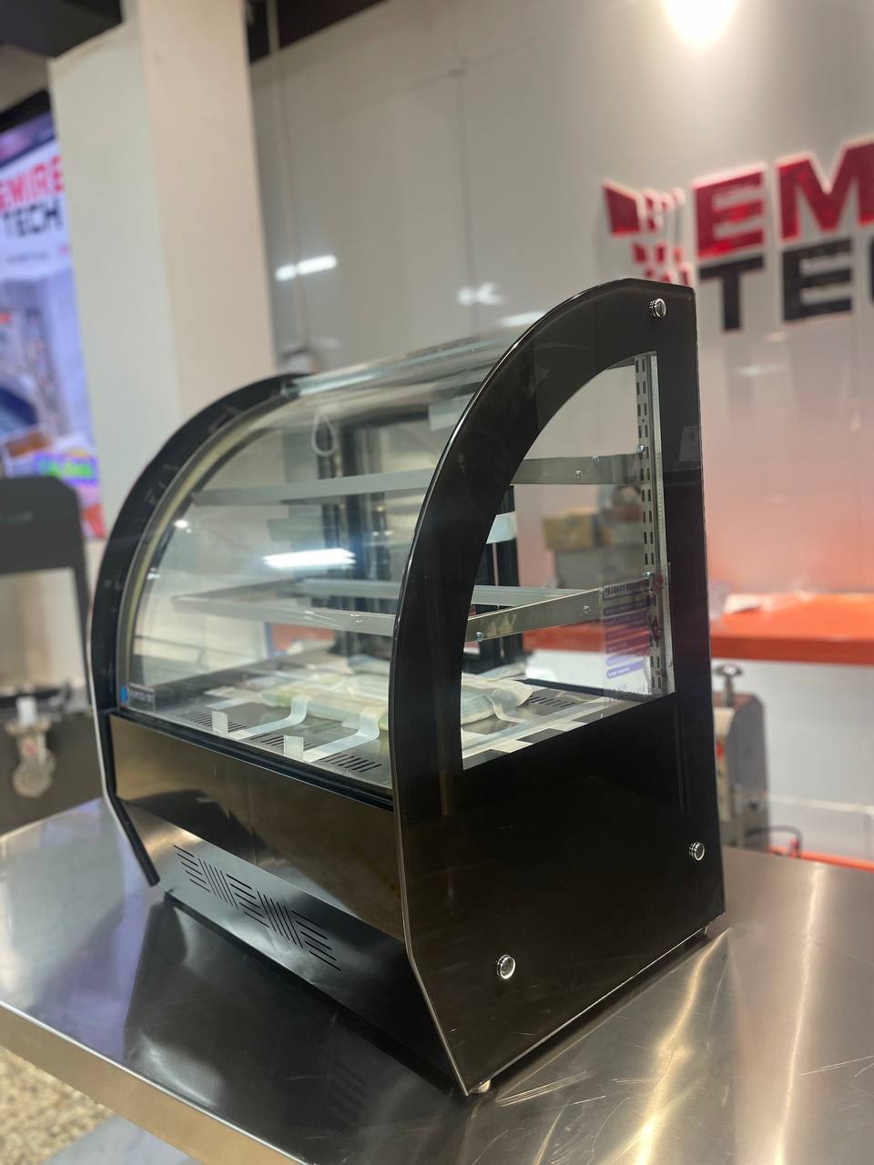 Vitrina exhibidora fria pequeña para postres alimentos frios de 27 pul Foto 7315046-4.jpg