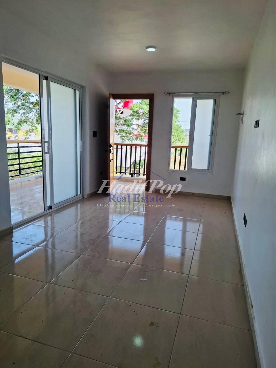 APARTAMENTO CON HERMOSA VISTA EN RENTA  Foto 7315113-4.jpg