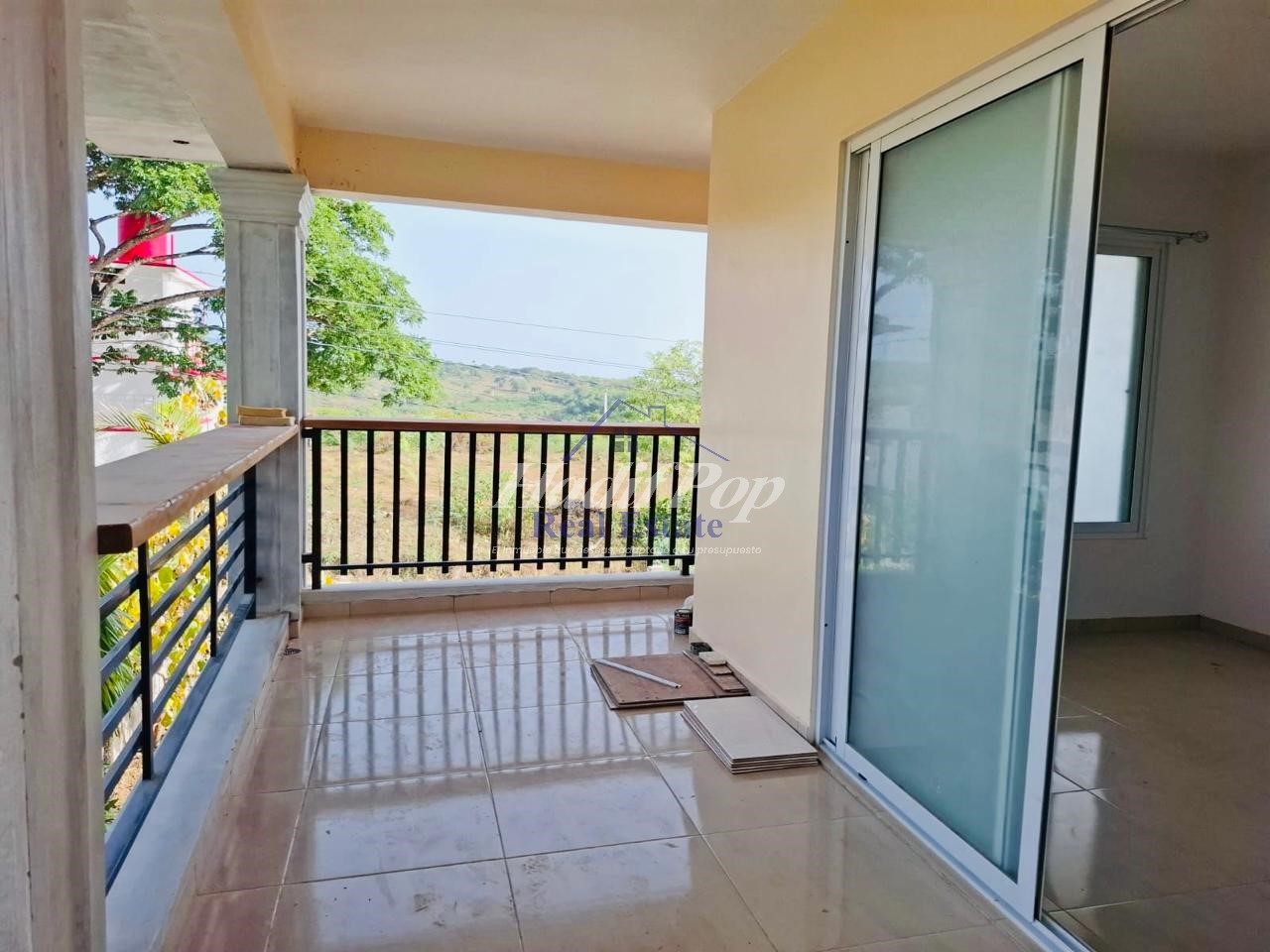 APARTAMENTO CON HERMOSA VISTA EN RENTA  Foto 7315113-5.jpg