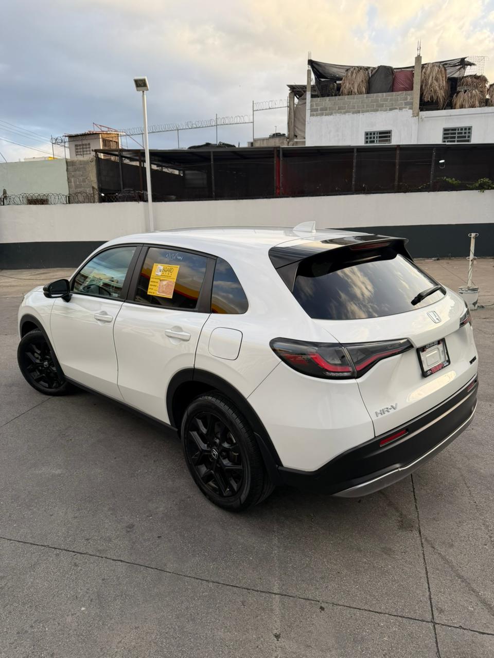 HONDA HR-V 2023 SPORT Foto 7315149-4.jpg