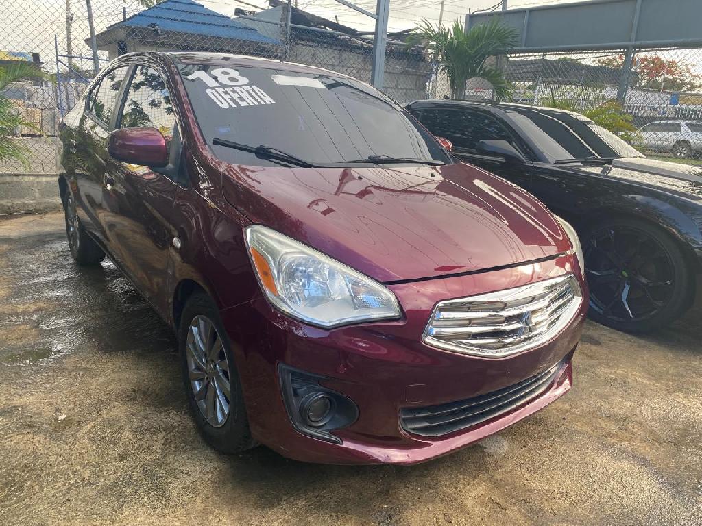 Mitsubishi Mirage G4 2018 3 cilindros  Foto 7315190-2.jpg