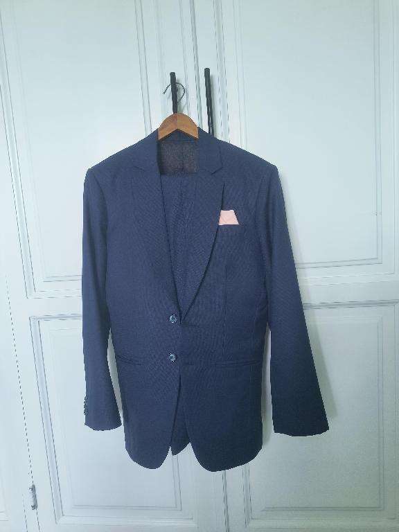 Traje para joven Foto 7315215-1.jpg